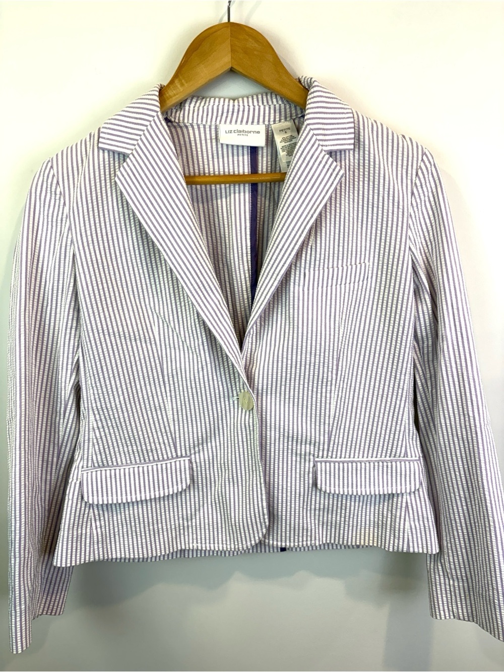 Vintage Liz Claiborne Lavender and White seersucker Pinstripe Blazer size 8P